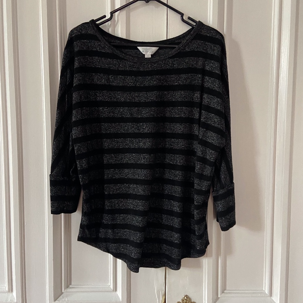 Market and Spruce Black and Gray striped shirt size L